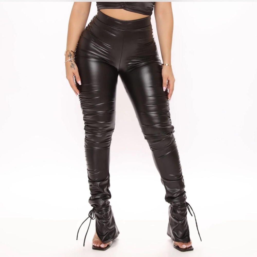Fashion Nova Black Ruched Skinny Pants